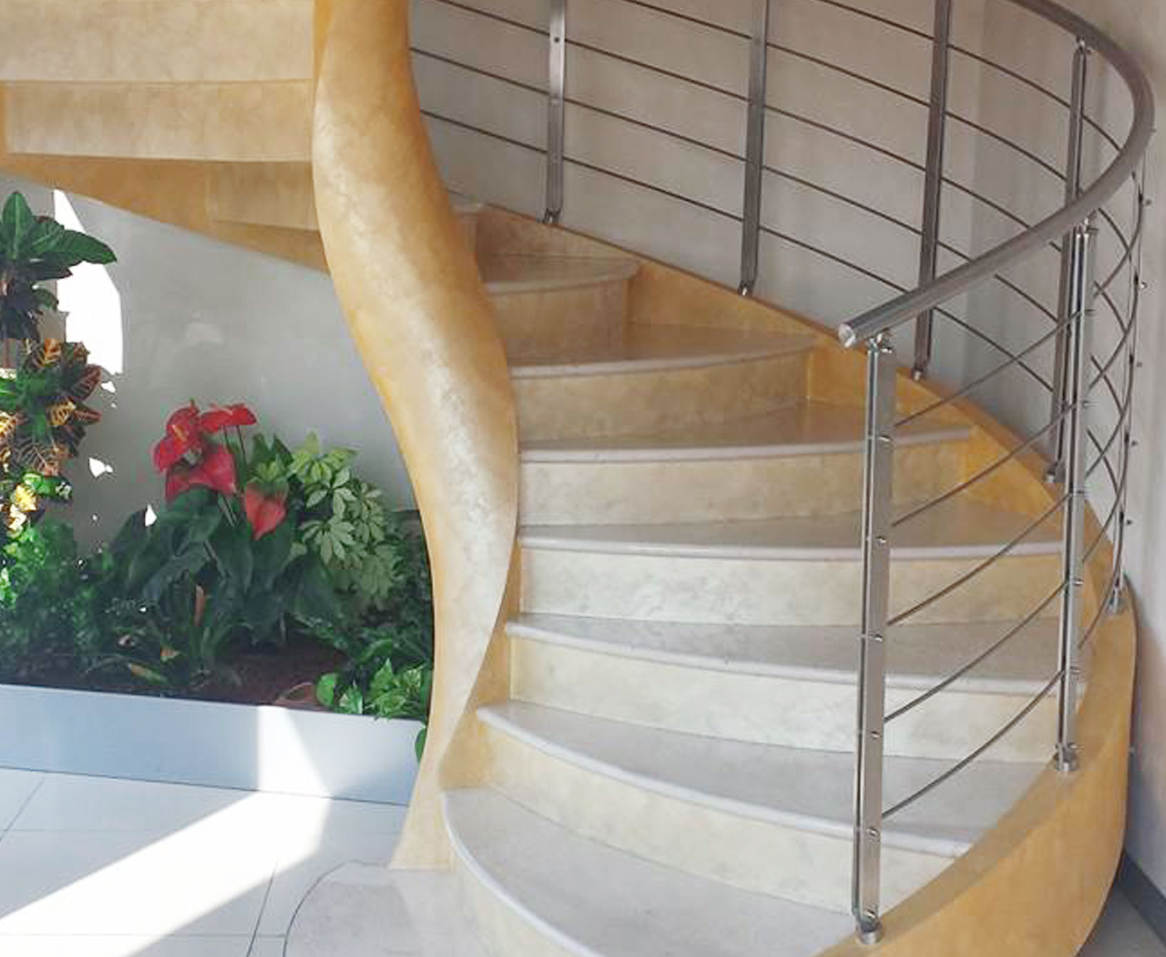 Luna helical staircase