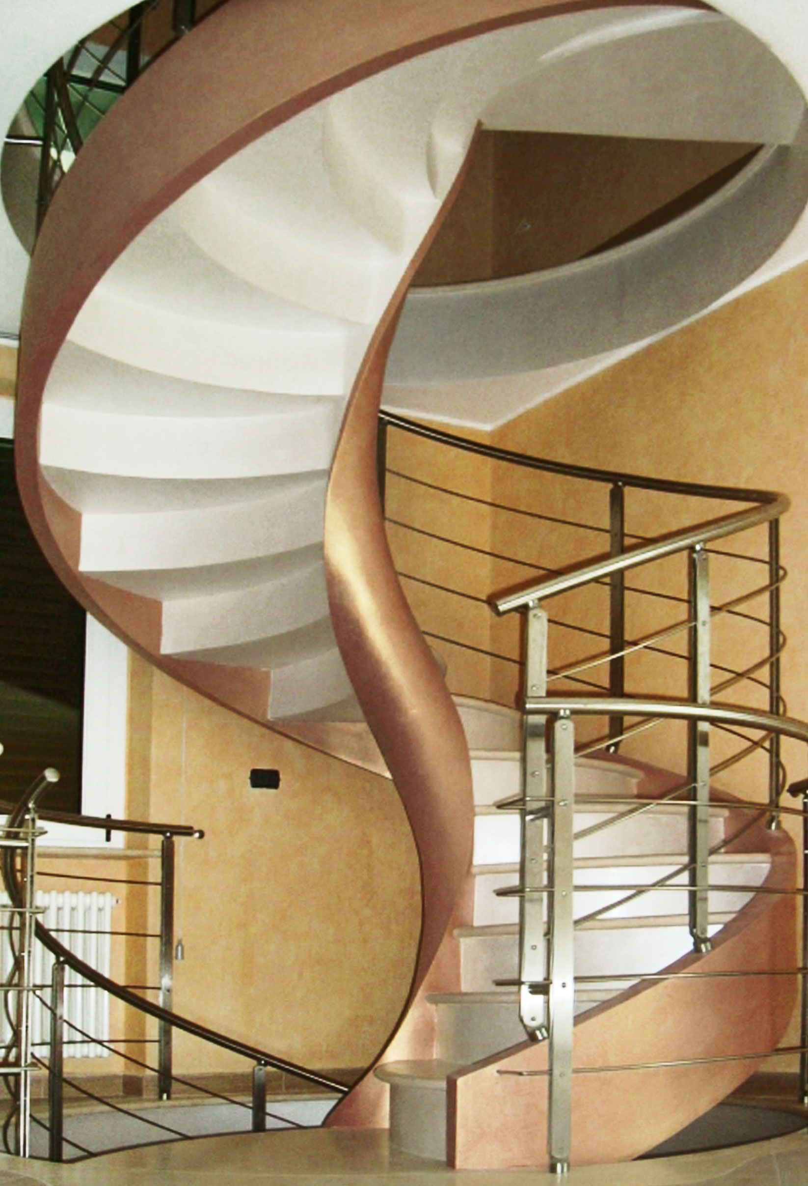 Luna helical staircase