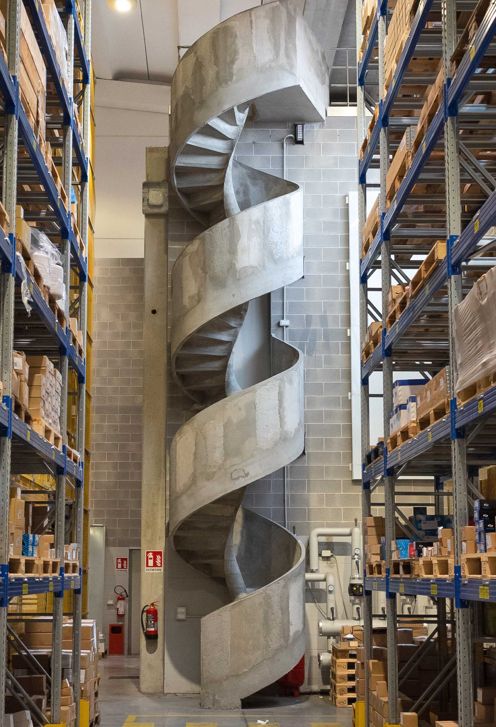 Patented anti-seismic helical staircases