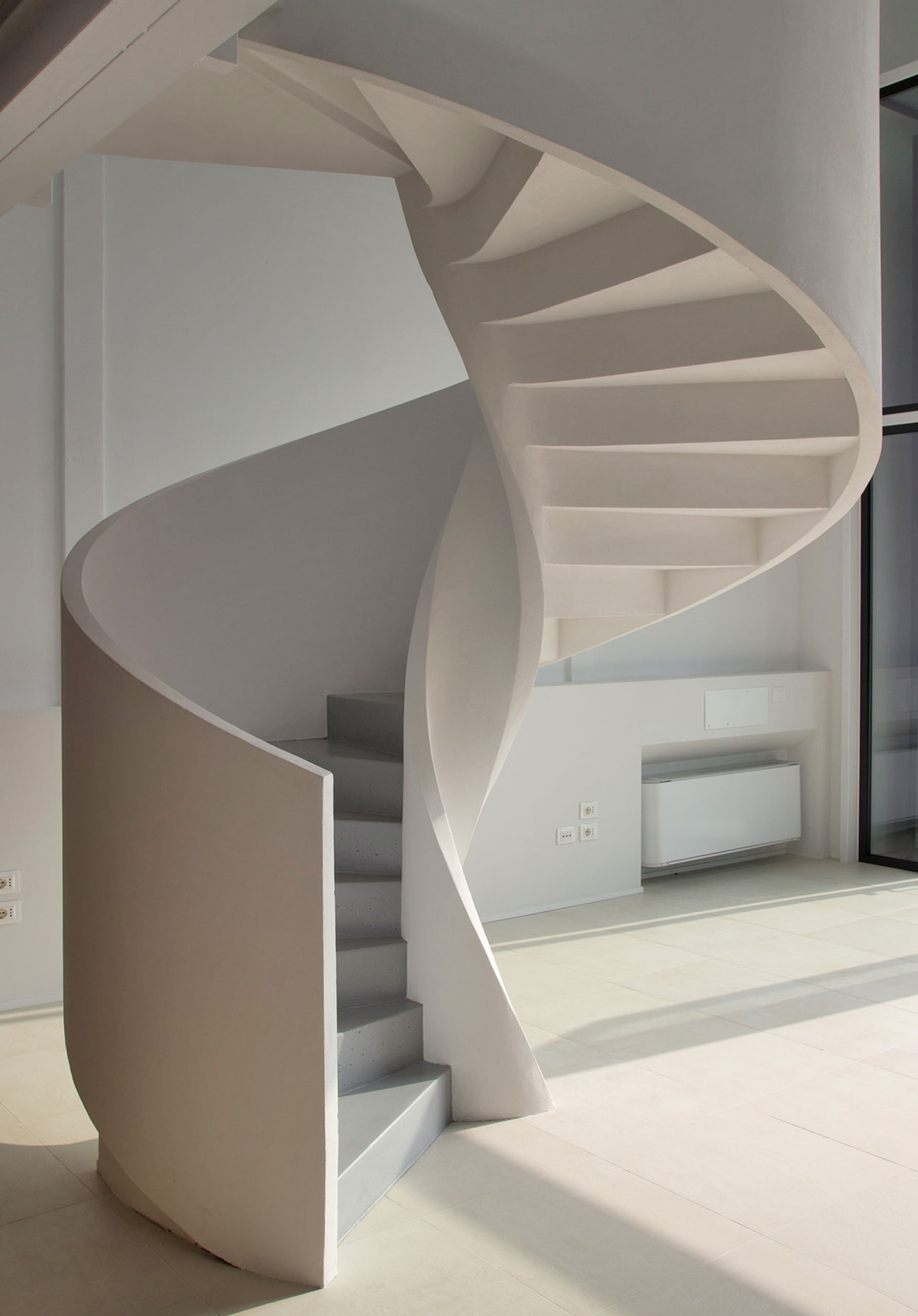 Custom-designed helical staircases