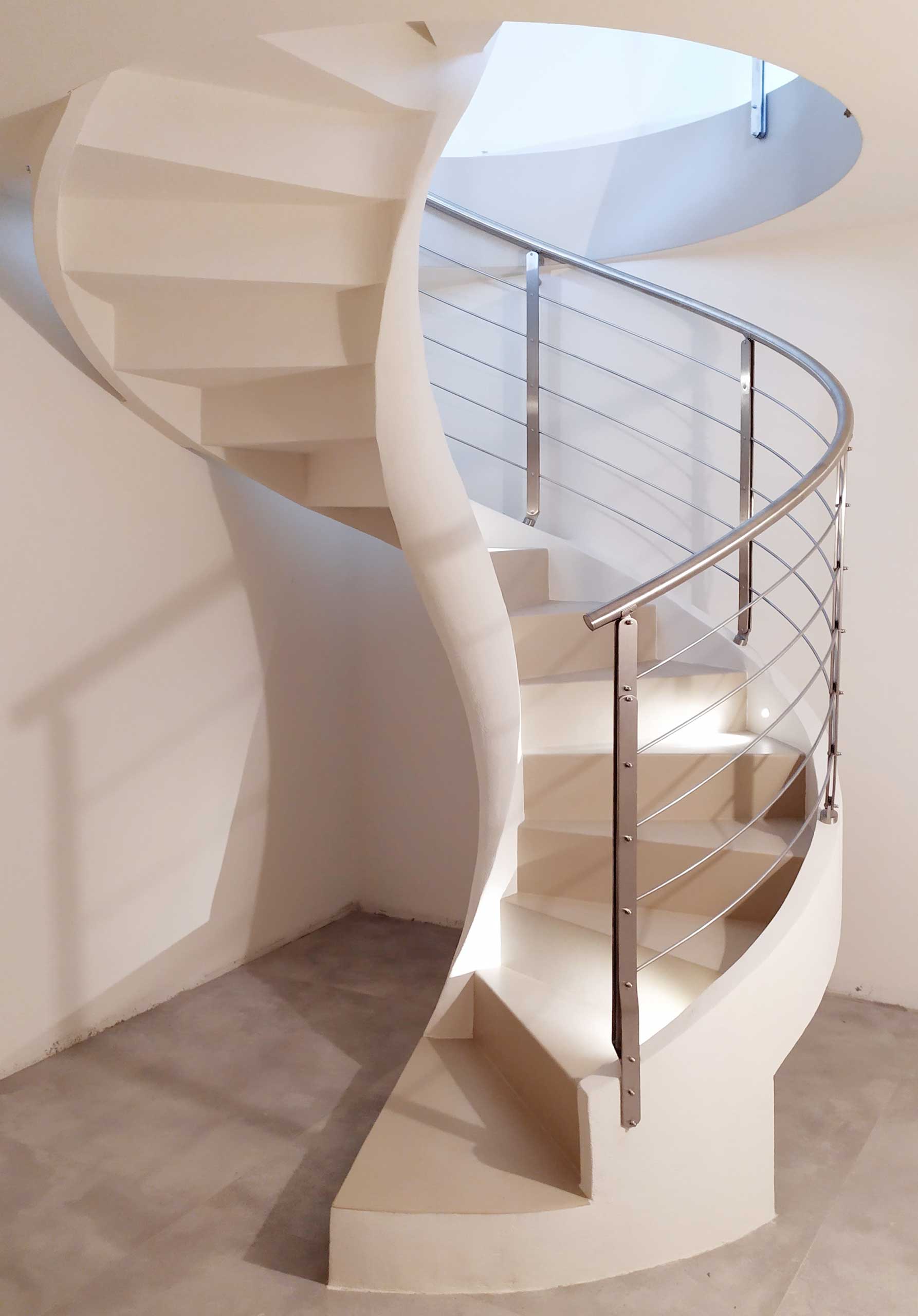 Struktura helical staircase d200